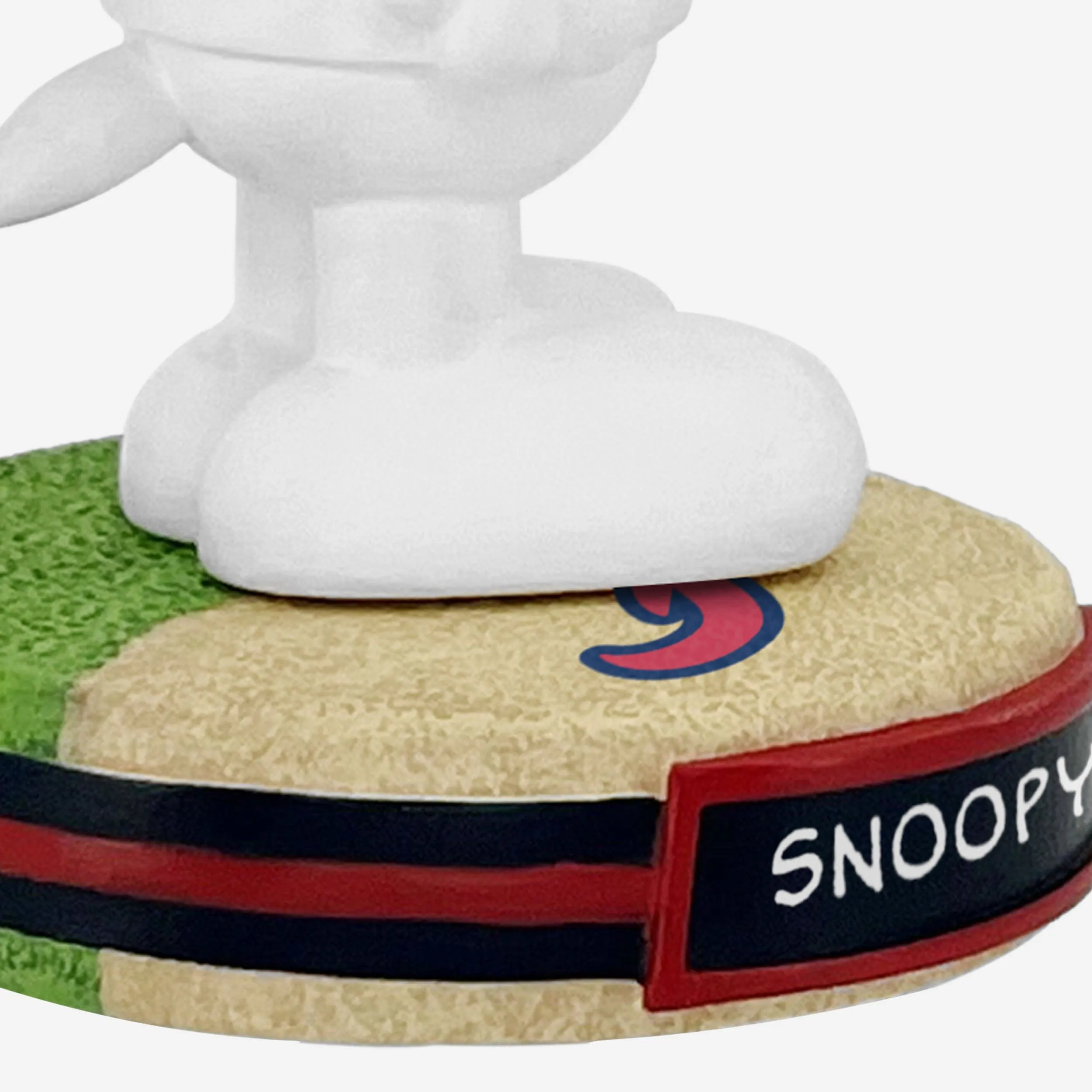 Atlanta Braves Snoopy Peanuts Mini Bighead Bobblehead