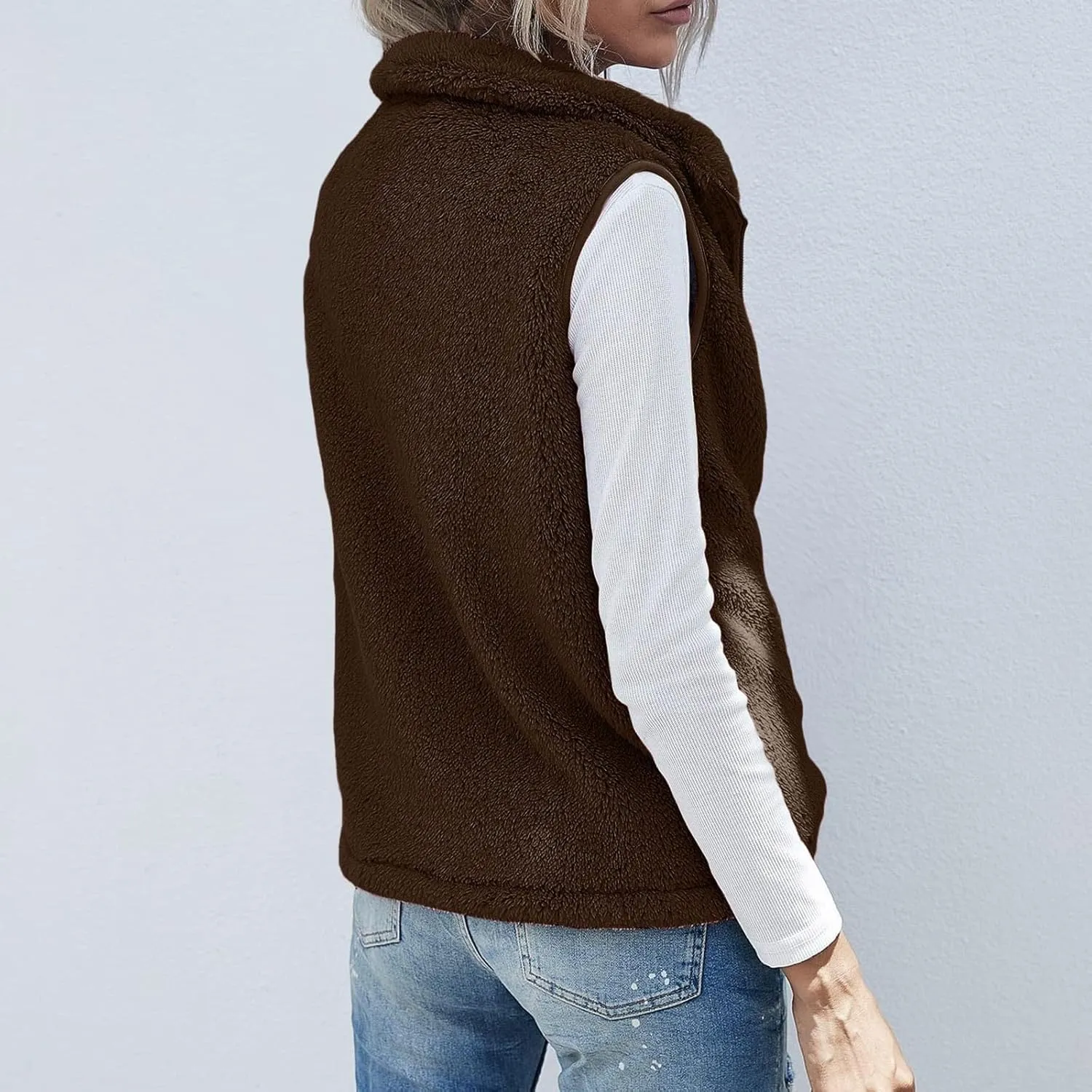 Women Fleece Vest Casual Sleeveless Sherpa Jacket Zip Up Stand Collar Fuzzy Jacket Casual Sherpa Vest with Pocket